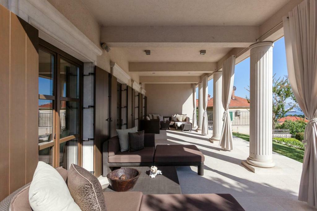 Exclusive Villa Marnano - Split Center Экстерьер фото